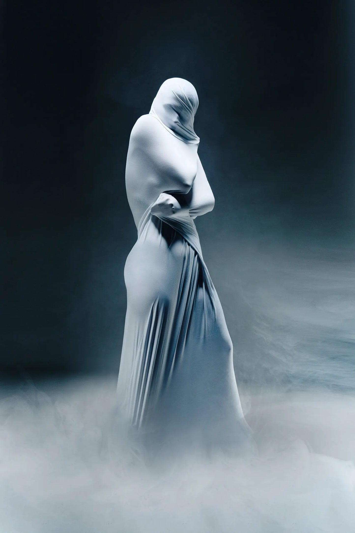 V-shaped drape