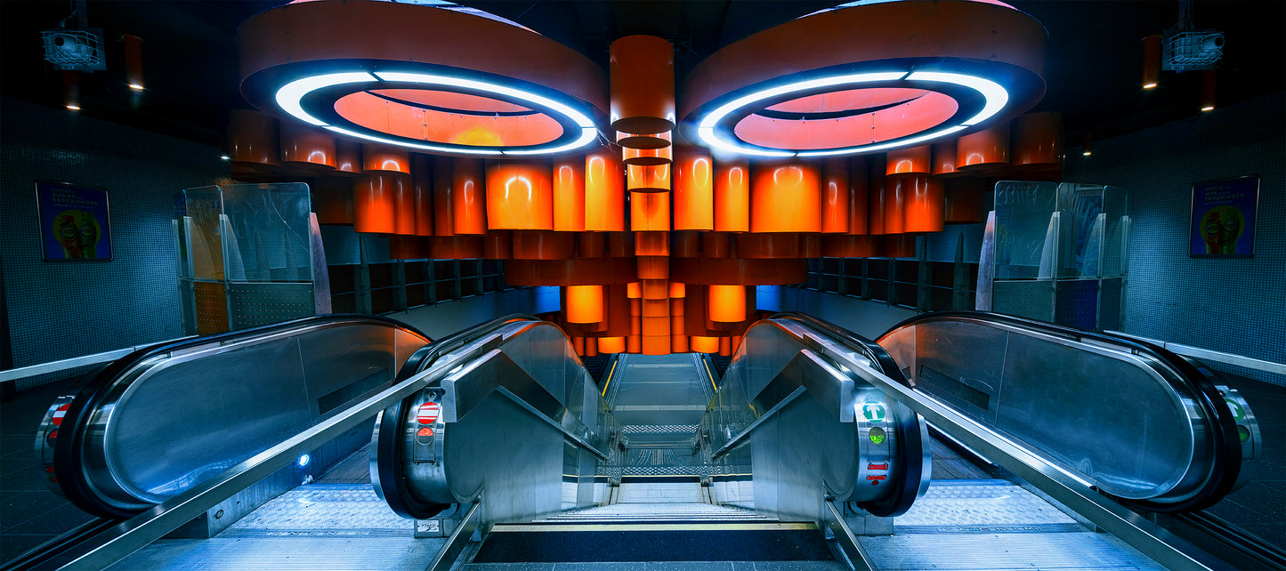 Plastic DRESS III - Fine Art Photography Print 40x60cm