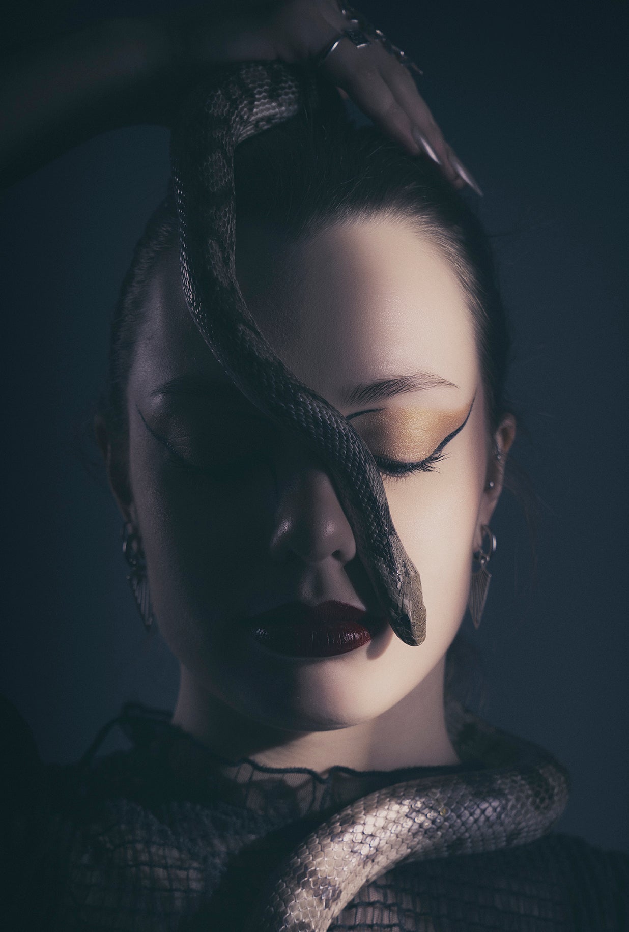 Ecailles IV - Fine Art Photography Print 40x60cm