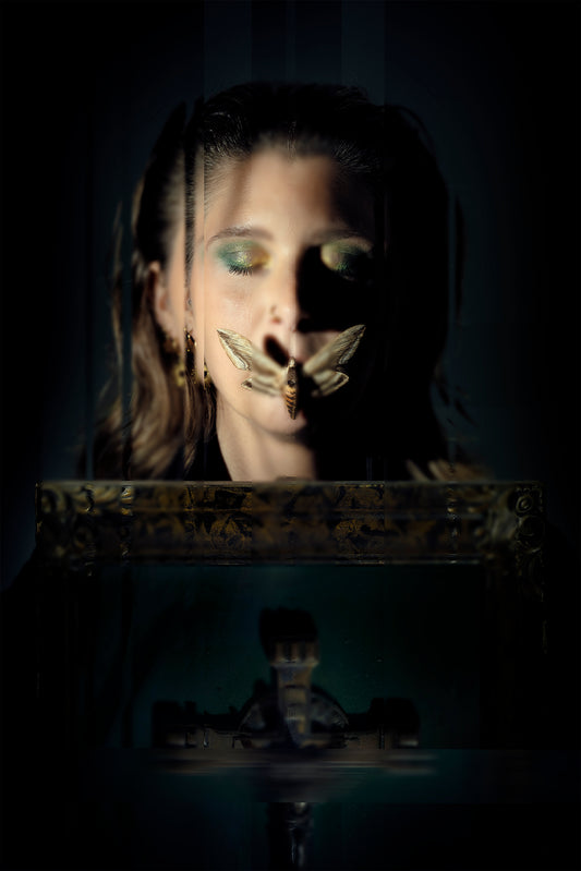 Murmurs II - Tirage Photogaphique sur Dibond + Caisse américaine