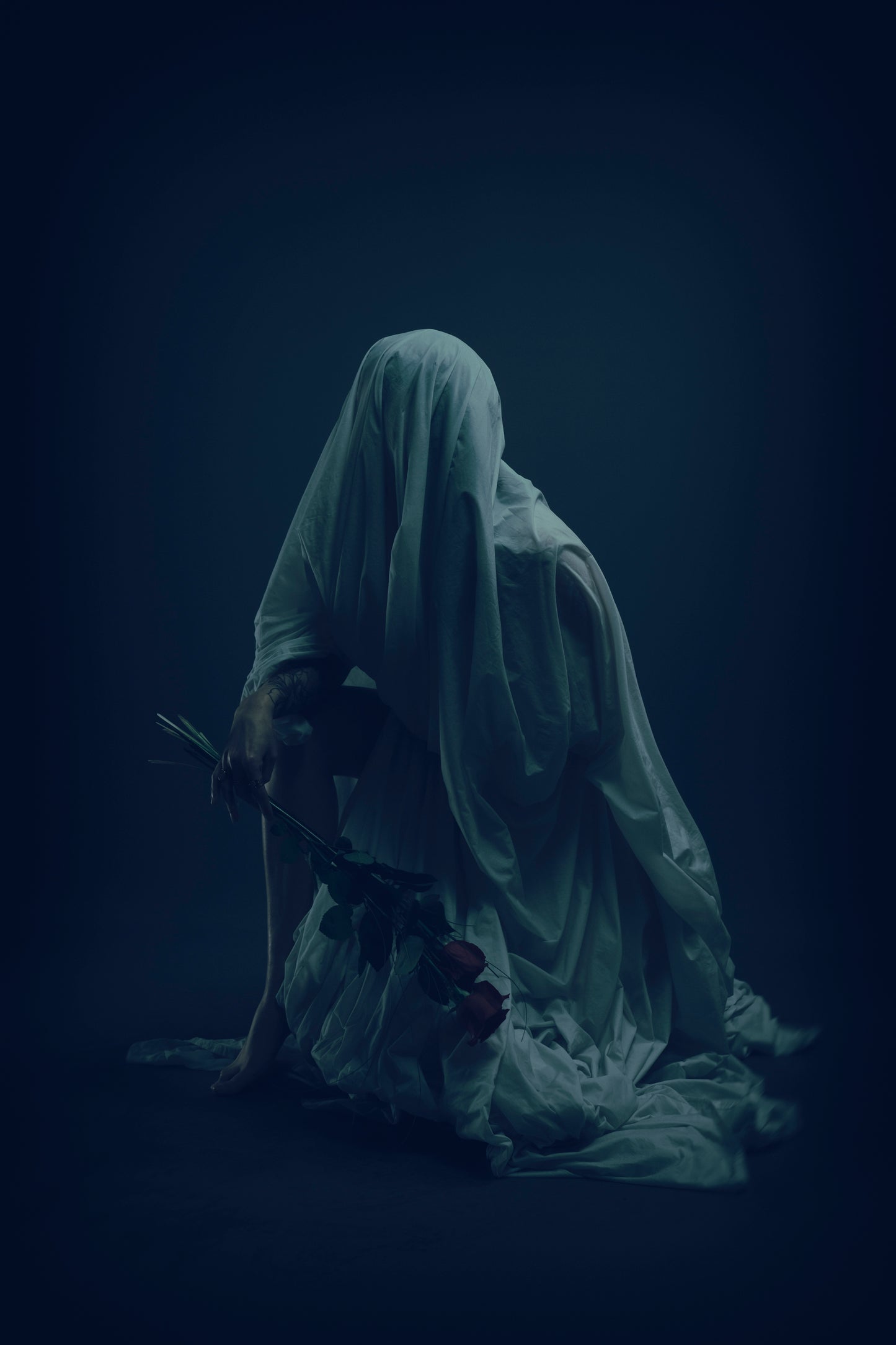 Silent Blooms II - Tirage Photographique sur Dibond + Caisse américaine